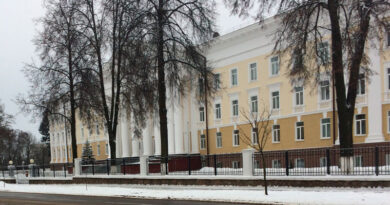 В армию не забирают, а призывают