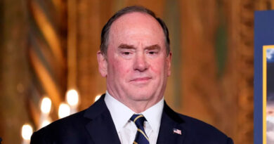 Министр Военно-морских сил США Джон Пелан ушёл в отставку на фоне блокады Ирана