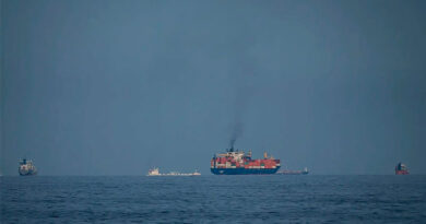 Иран закрыл Ормузский пролив