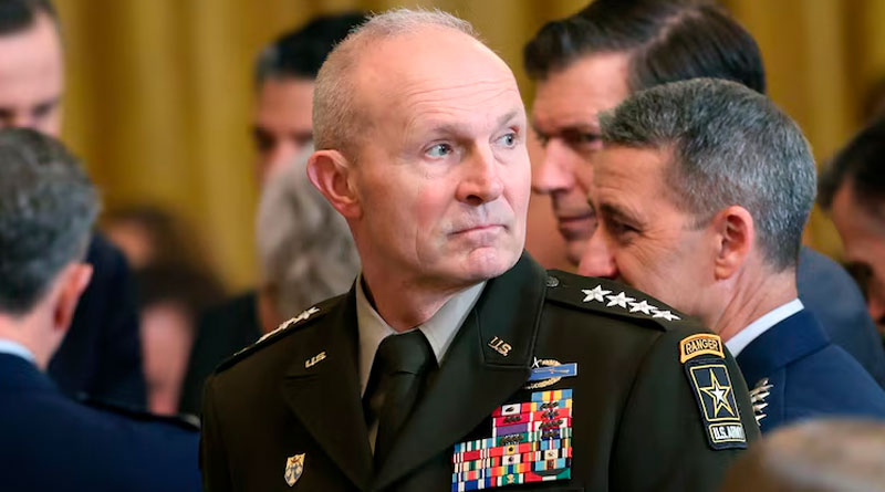 Пентагон отправил в отставку начальника штаба Сухопутных войск США