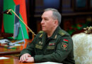 Президент Беларуси принял с докладом министра обороны Виктора Хренина